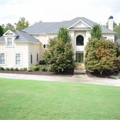 The Estate at Highland Oaks
