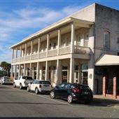 Riverview Hotel