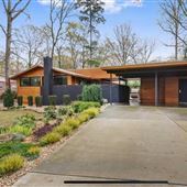 Averso House