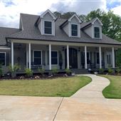 Modern Farmhouse in Roswell