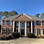 Large Plantation Style Home on Chattahoochee River