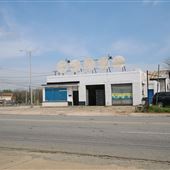 Old Service Station - Macon