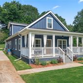 Modern Luxury Home Minutes from Airport and Downtown