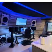 IM1 STUDIOS