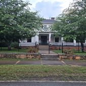 Historic Updated Home in Downtown Monroe