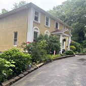 Lawrenceville House on Yellow River