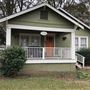 2/2 Bungalow in College Park- EXT ONLY