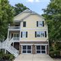 3-Story Home - Dupont Commons Neighborhood and Crest Lawn Memorial Park