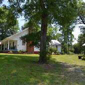 N. River Street Farmhouse