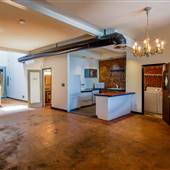 Walker St Loft