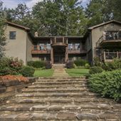 Laughing Bear Lodge