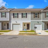 Townhouse with One-Car Garage
