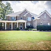 5-bedroom Brick Home and Pool