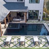 MIDTOWN LUXURY HOME