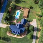 Stockbridge Cape Cod with Pool