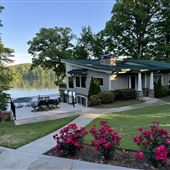 Casey's Cabin (Lakehouse)