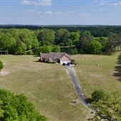 Lizella 18-Acre Private Estate with Pond (Macon Area)