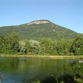 Yonah Mountain