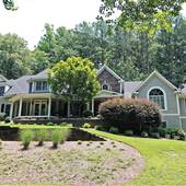 Terri and David Shaw Wood Road Home