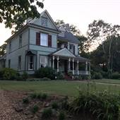 Pre-Civil War Farm House Victorian