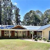 Lakefront Home w/ small dock