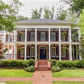 Magnolia Manor
