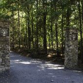 Webb Bridge Park & Arboretum