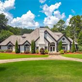 Residential Resort-like Pool & Cabana on 2 Acres