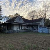 1890 Farmhouse