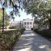 Oatland Island Wildlife Center