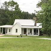 Boulder Pond Farm - Modern Farmhouse