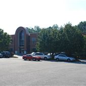 Roswell Office Buildings & Large Parking Lot