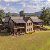 Private Mountaintop Retreat