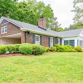 1960s Decor, Brick Traditional