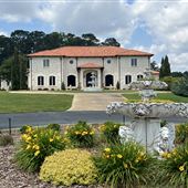 Villa De Cielo- Italian Villa