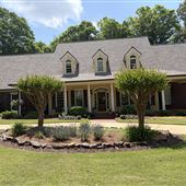 Lakefront home on private neighborhood lake