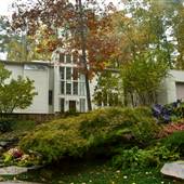 The Modern House on a Hill