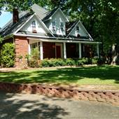 Renovated 100 yr old Douglassville Home