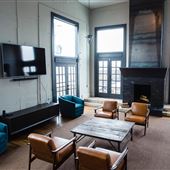 Penthouse Loft - Metropolitan