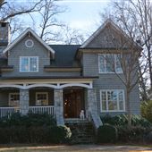 6 Bedroom Family Home