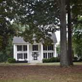 Antebellum House and Barn On 62 Acres in Eatonton
