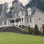 Gainesville Suburban Home w/Party Ready Pool Area
