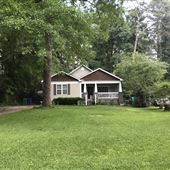 Lovely home with loft and vaulted ceilings