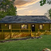 Modern Mountain Cabin on 8 Acres