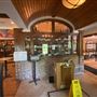 Osteria Mattone - restaurant with wine cellar room and outdoor patio