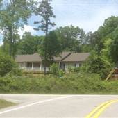 Spacious Gainesville Country Home