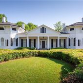 White House Presented By the Elms