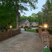 5 acre Estate in Snellville, Close to I-85