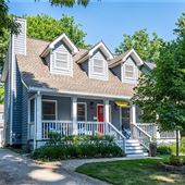 Cute Bungalow Style Grant Park Home for Filming