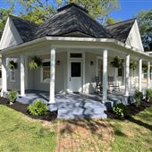 1917 Historic Craftsman